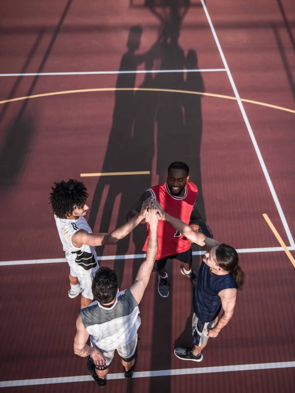 guys-playing-basketball-2024-10-18-09-49-20-utc